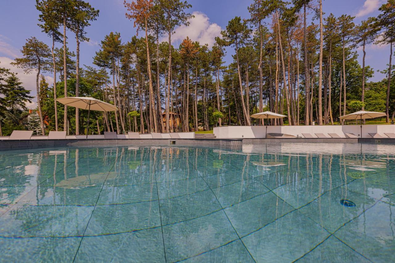 Avar Hotel Matrafured Exteriör bild